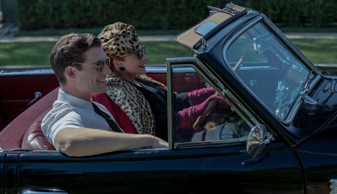 O Ryan Murphy ξαναγράφει την ιστορία του Hollywood στη νέα σειρά του Netflix