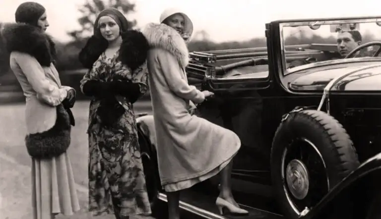 flapper girls